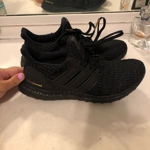 black adidas ultra boost women